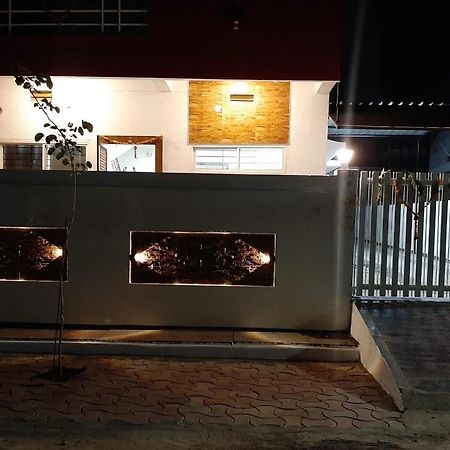 Mahadev Mansion Villa อุจเจน ภายนอก รูปภาพ